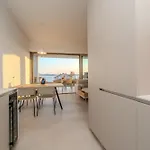 Apartment Opq