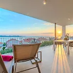 Opq Apartment *