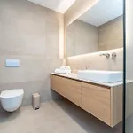 Opq Apartment *