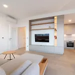 Apartment Opq *
