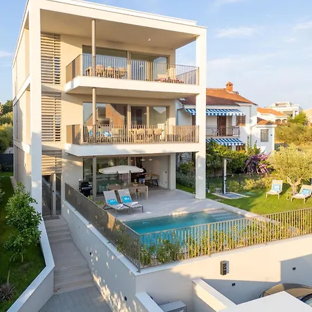 Opq Apartment