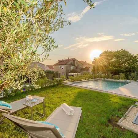 Apartman Opq