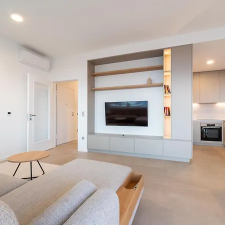 Apartman Opq *
