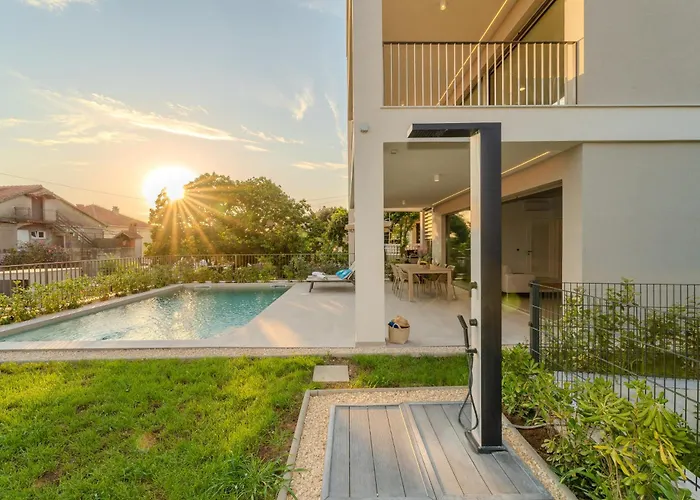 Opq شقة زادار